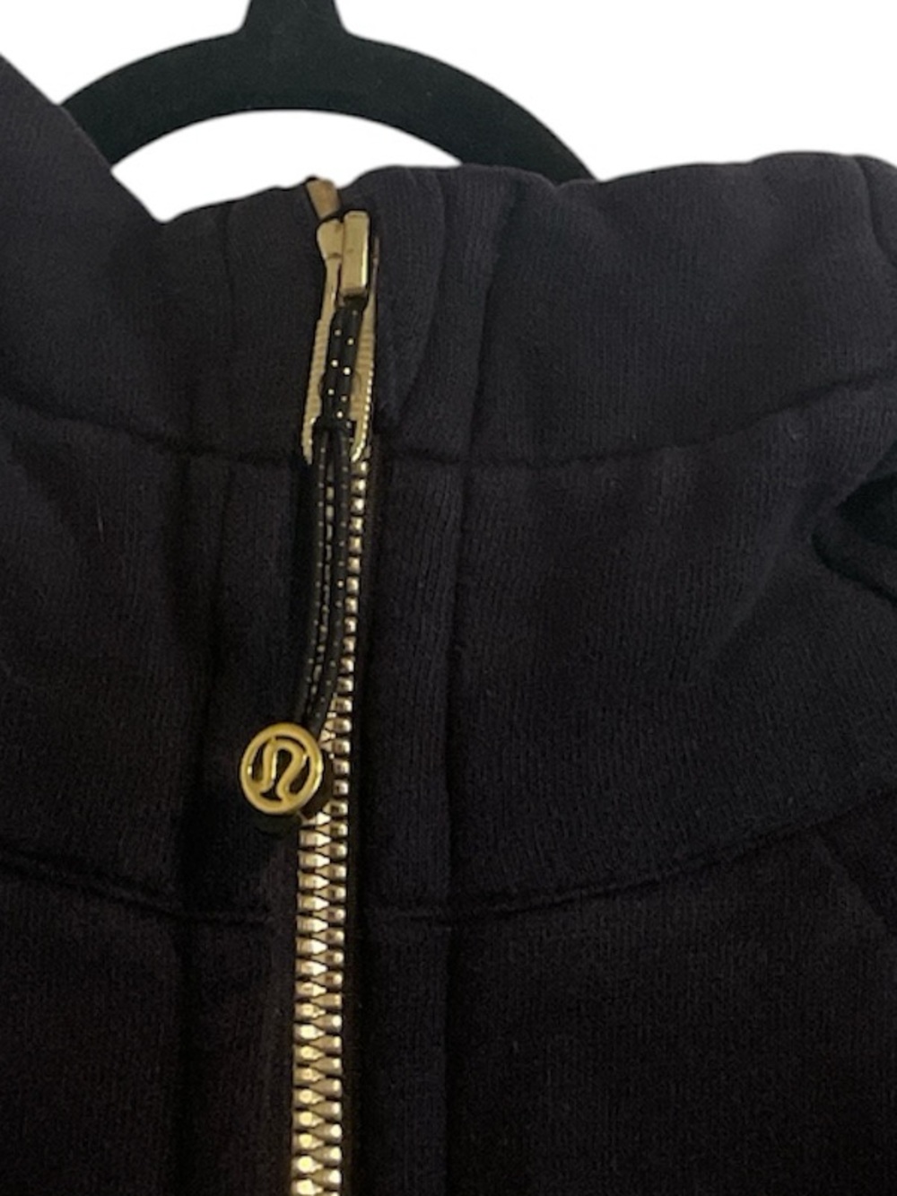Lululemon Scuba Full Zip Hoodie Black / Gold Hardware Size 10 - Picture 4 of 6
